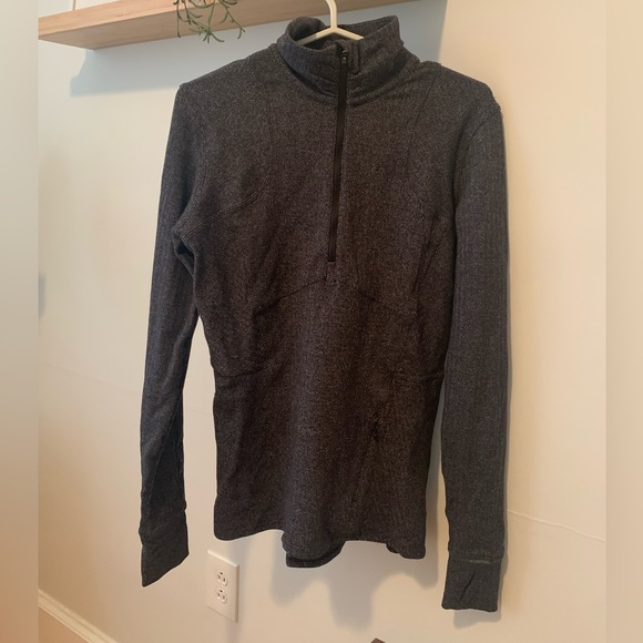 dark grey lululemon long sleeve shirt - Picture 1 of 10